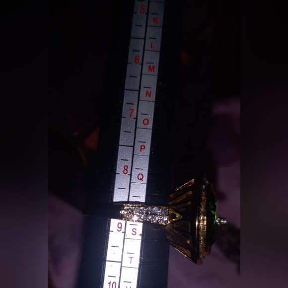 Martini Glass Shape ring - Picture 10 of 16